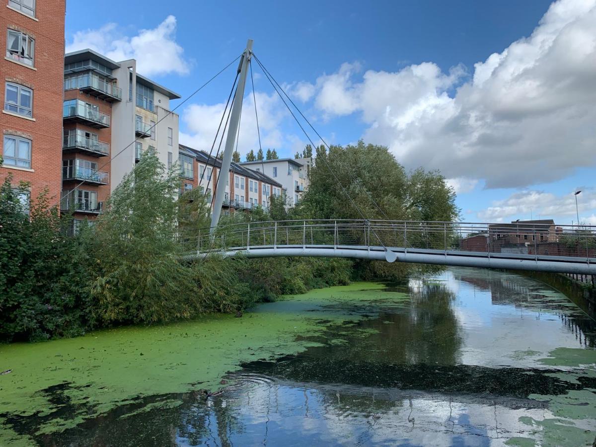 Riverside Studio Apartments Close To City Centre York Exterior photo